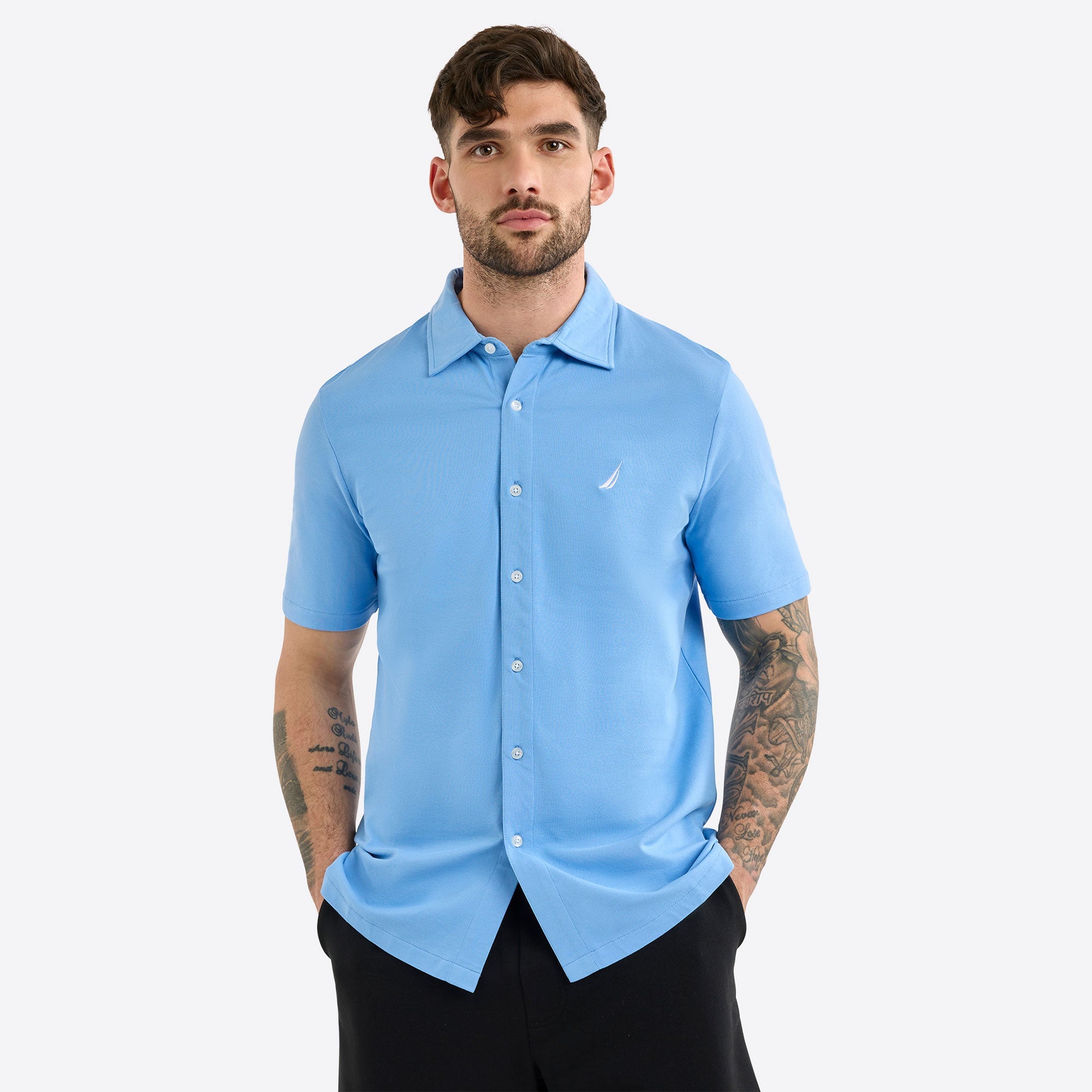 CAMISA M/C DE HOMBRE