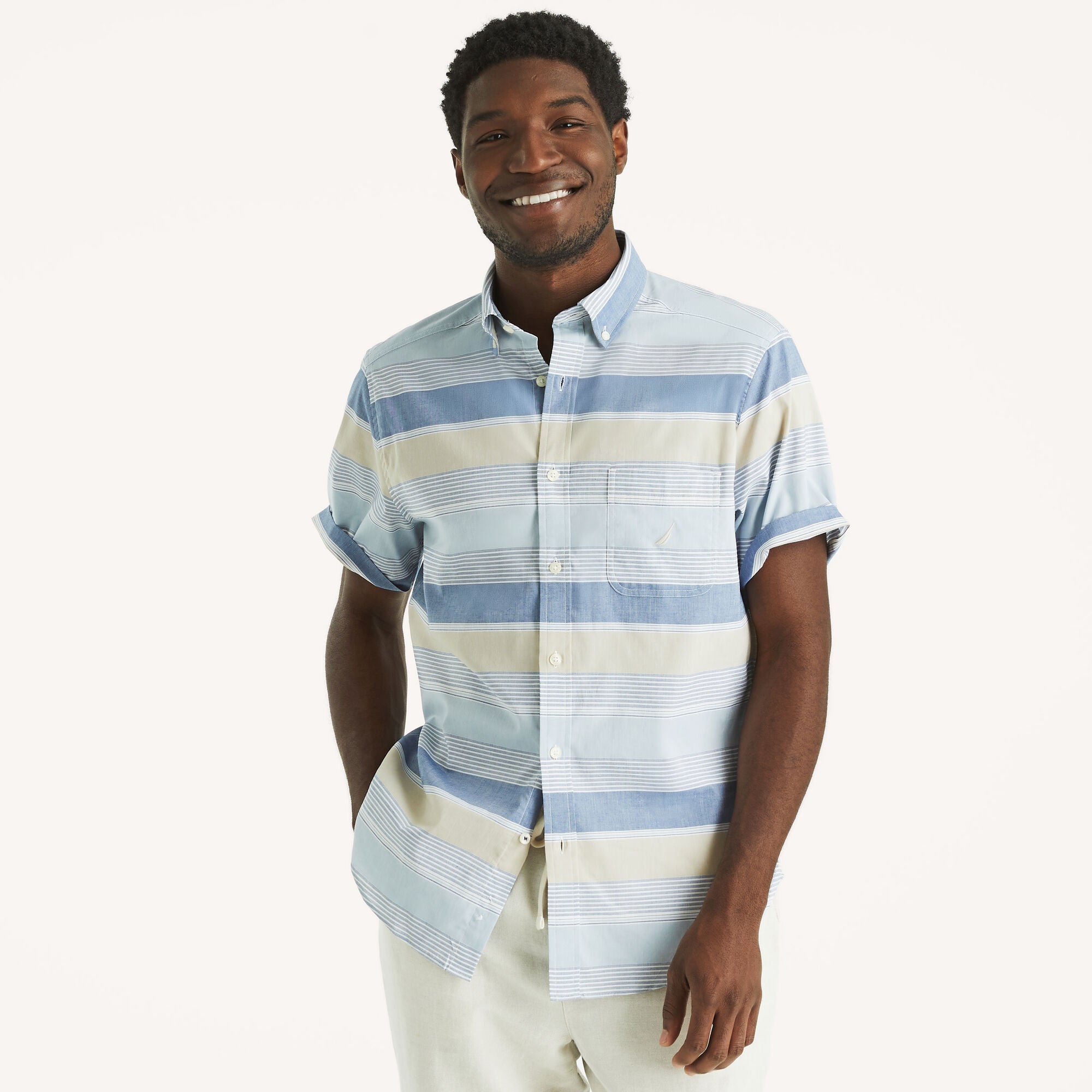 CAMISA M/C DE HOMBRE